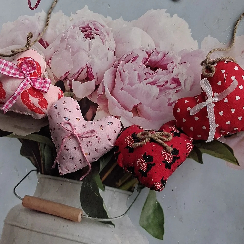 Stuffed heart garland, Valentine's day decor, home decor, classroom decor,office